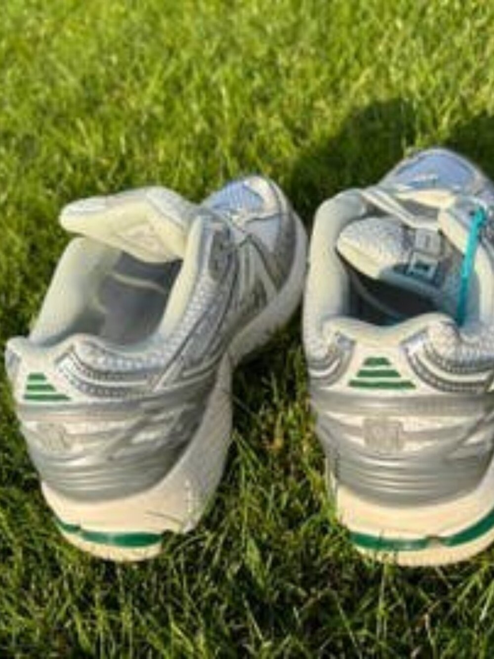 ASICS Silver White Running Shoes